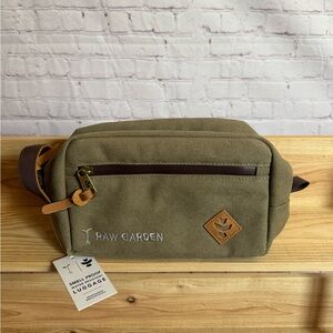 Raw Garden x Revelry Smell-Proof Travel Bag
